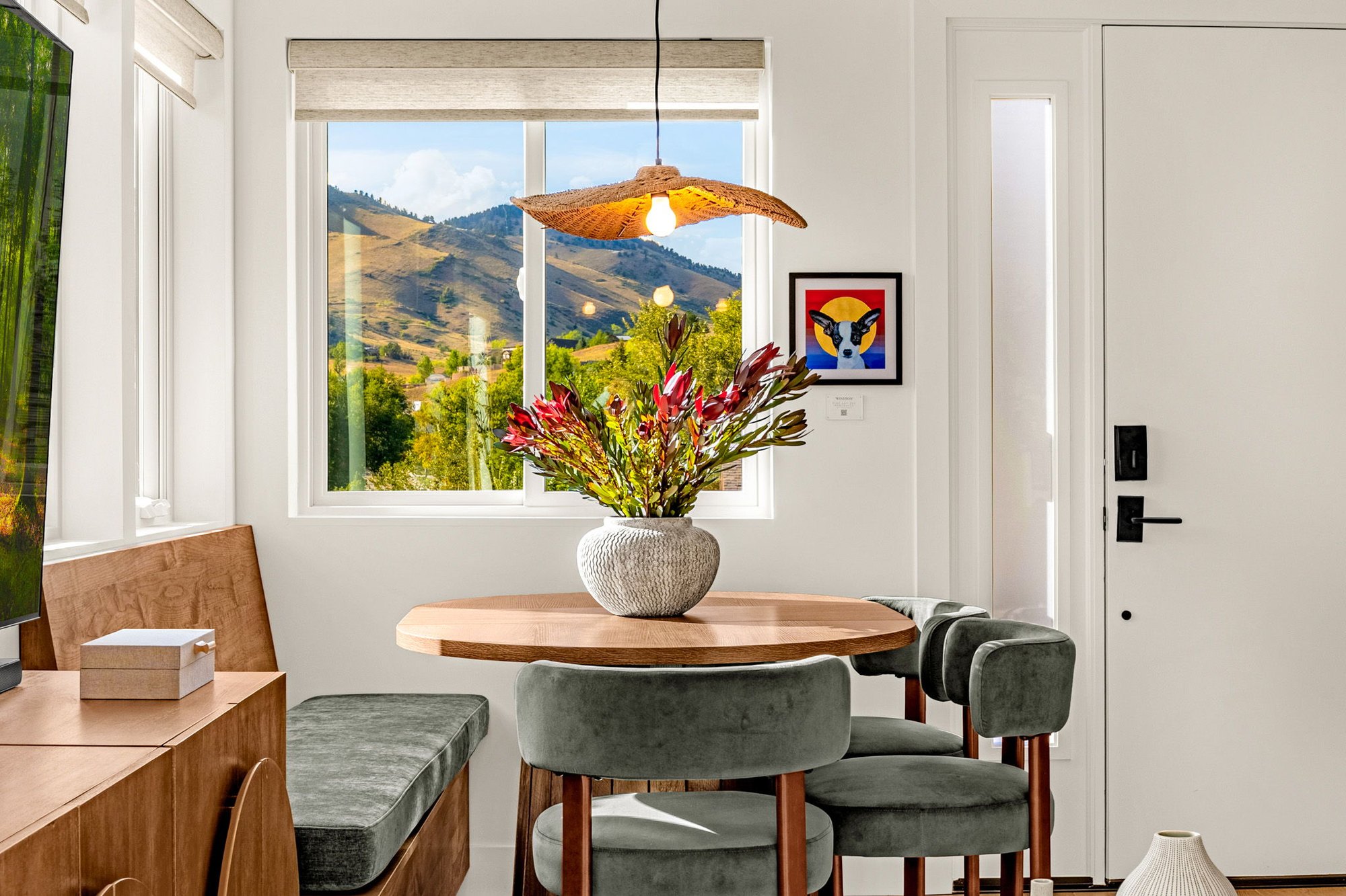 Dining nook beside the lower unit entry door